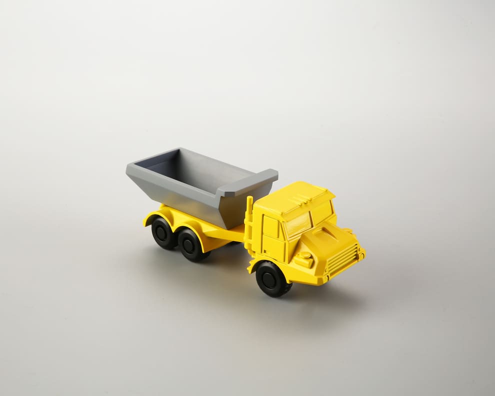how-to-paint-3d-prints_painted 3d printed car